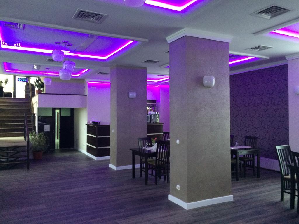 Pensiunea Novis Yaş Dış mekan fotoğraf