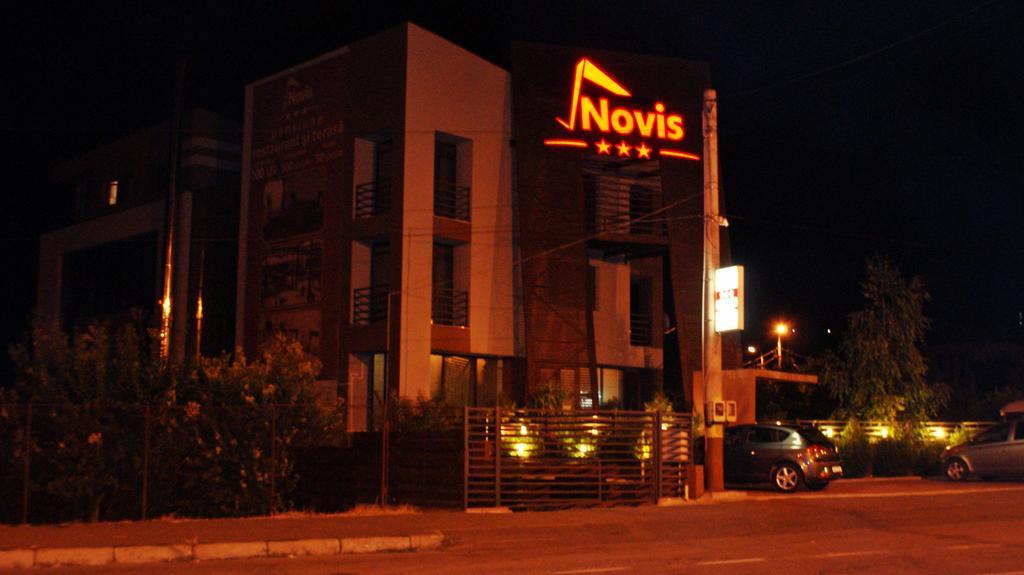 Pensiunea Novis Yaş Dış mekan fotoğraf