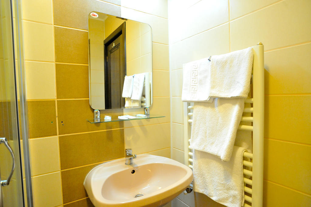 Pensiunea Novis Yaş Oda fotoğraf