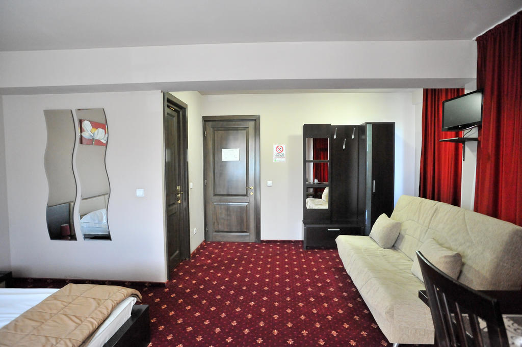 Pensiunea Novis Yaş Oda fotoğraf